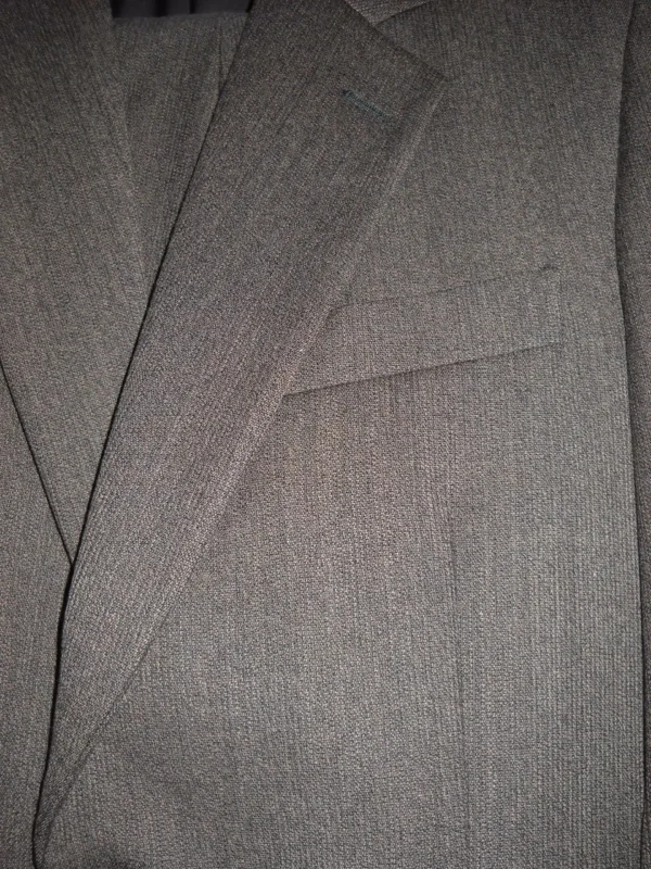 Completo Leonardo Marrone Uomo