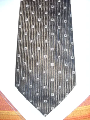 DSCN0687 Cravatta Ferrone Marrone