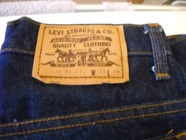 Jeans Levi's 630 Lotto 12