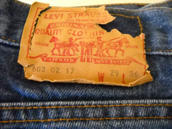 Jeans Levi's 603 Lotto 14