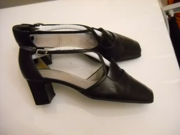 DSCN0371 Scarpe Guido Sgariglia
